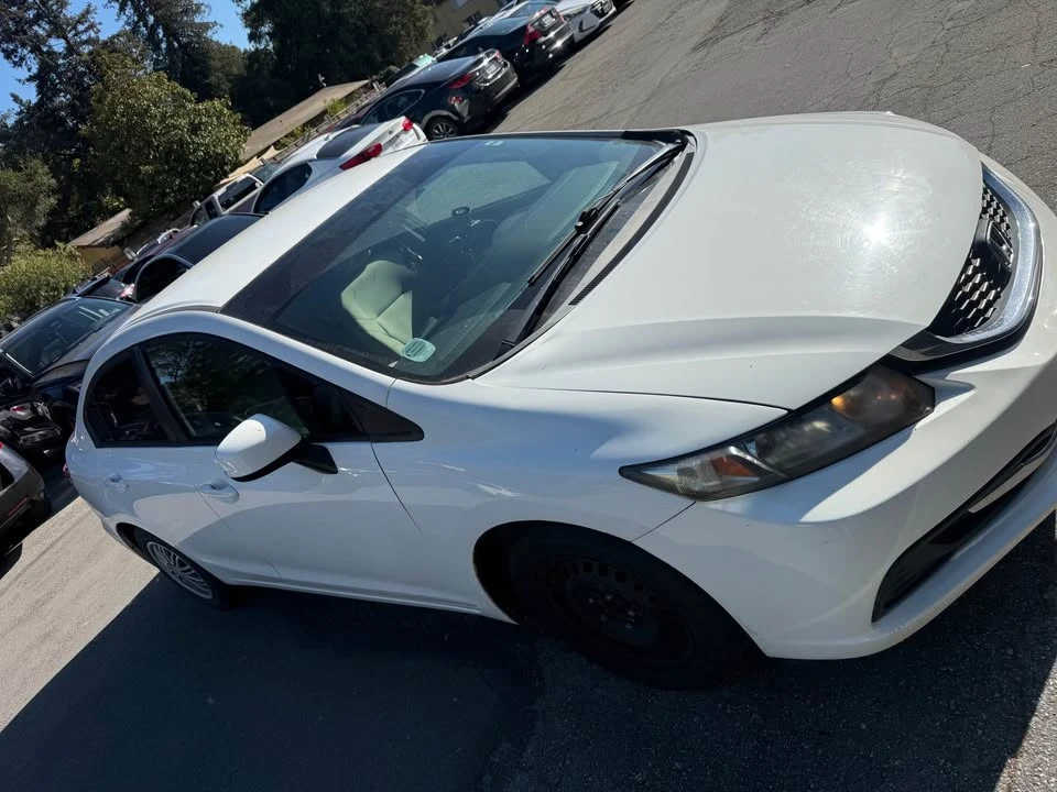 2013 Honda Civic 9th Gen - Image 7 of 19