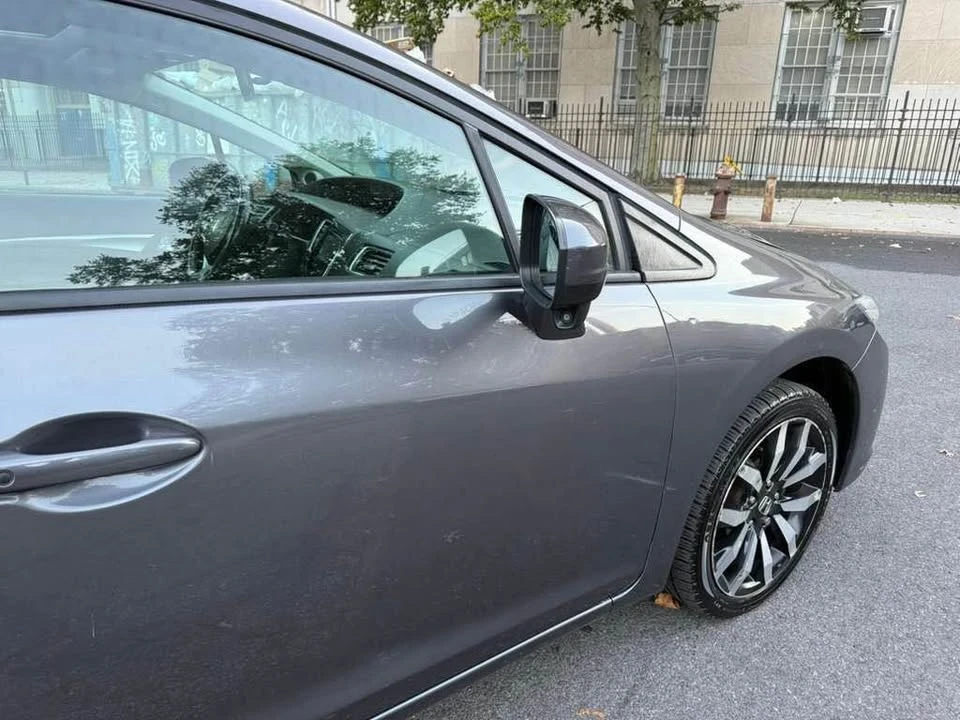 2013 Honda Civic 9th Gen - Image 9 of 11