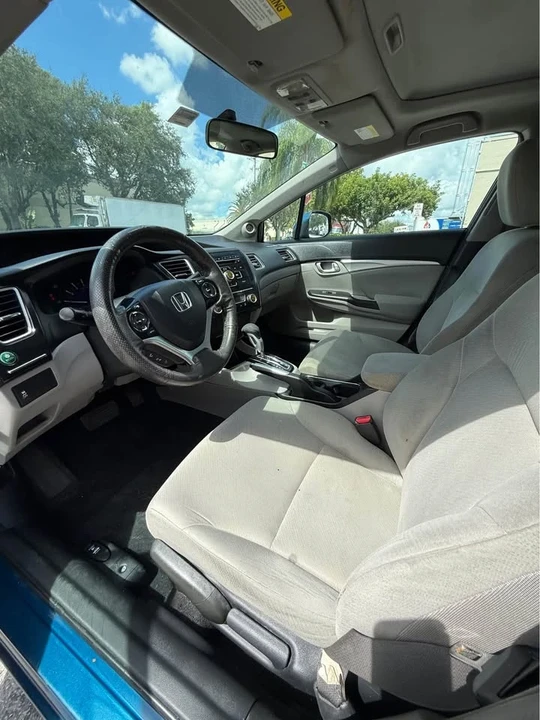 2013 Honda Civic 9th Gen - Image 8 of 13