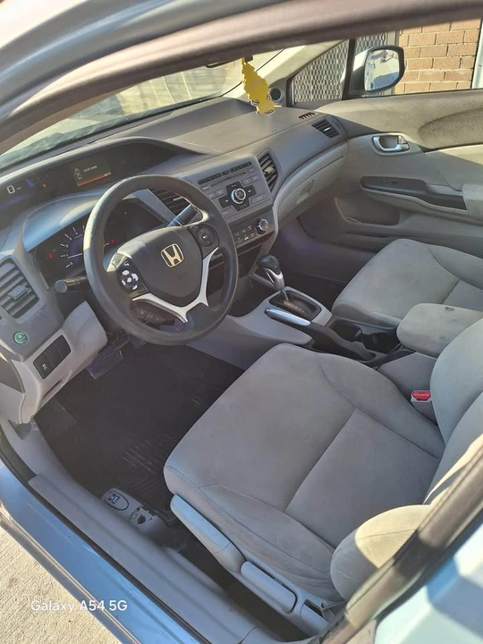 2013 Honda Civic 9th Gen - Image 4 of 11