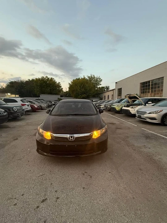 2013 Honda Civic 9th Gen - Image 8 of 8