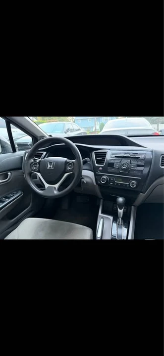 2013 Honda Civic 9th Gen - Image 3 of 9