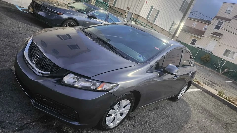 2013 Honda Civic 9th Gen - Image 7 of 19