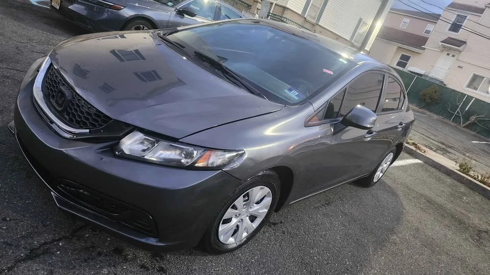 2013 Honda Civic 9th Gen - Image 18 of 19
