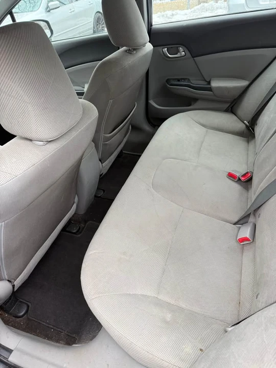2013 Honda Civic 9th Gen - Image 6 of 9