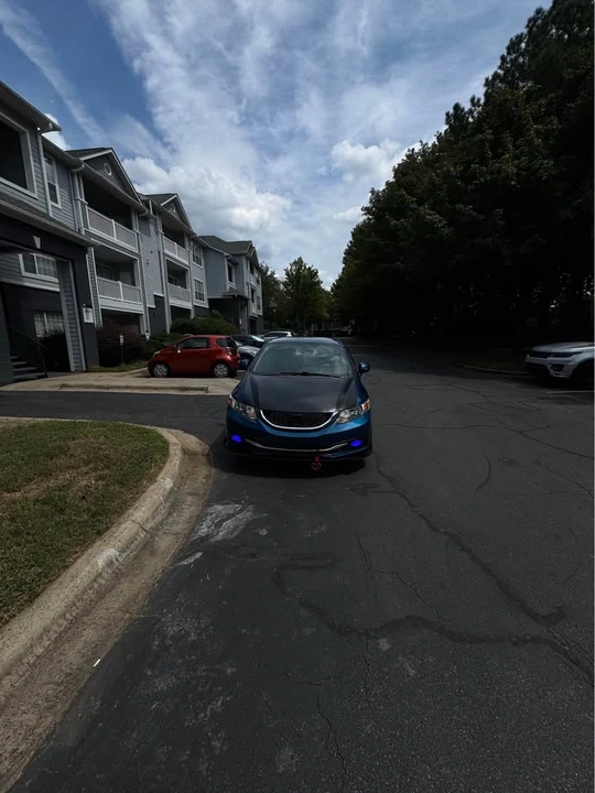 2013 Honda Civic 9th Gen - Image 2 of 5