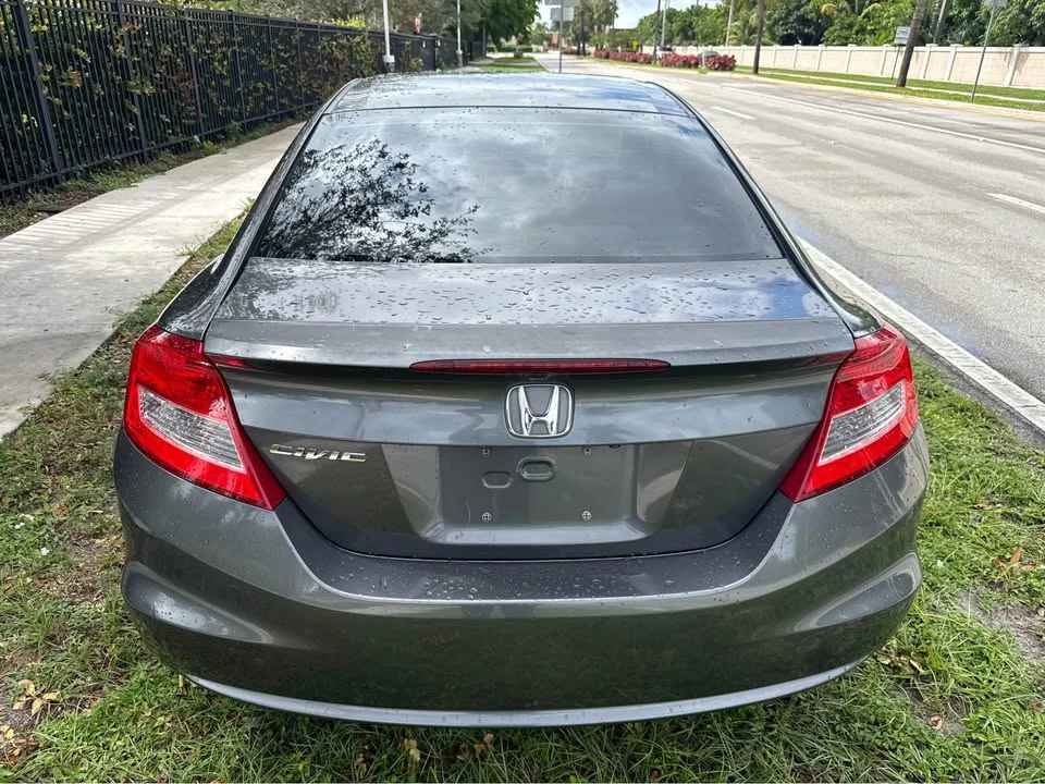 2013 Honda Civic 9th Gen - Image 4 of 8