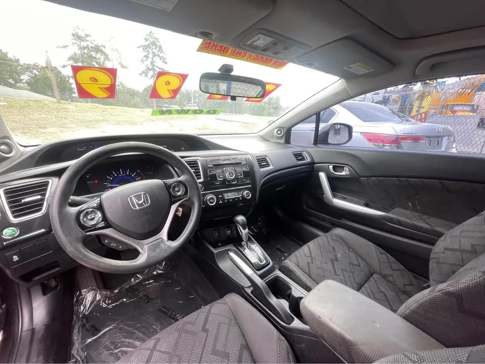 2013 Honda Civic 9th Gen - Image 9 of 11
