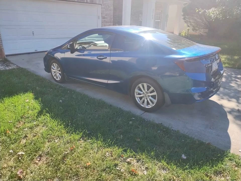 2013 Honda Civic 9th Gen - Image 4 of 16