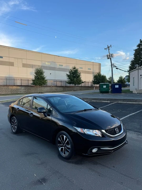 2013 Honda Civic 9th Gen - Image 4 of 19