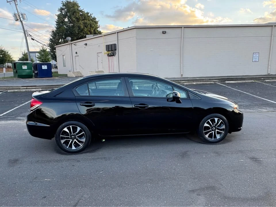2013 Honda Civic 9th Gen - Image 6 of 19