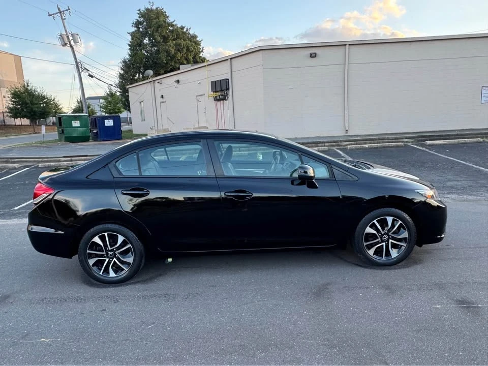2013 Honda Civic 9th Gen - Image 15 of 19