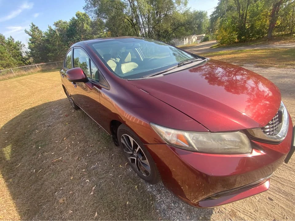 2013 Honda Civic 9th Gen - Image 7 of 11