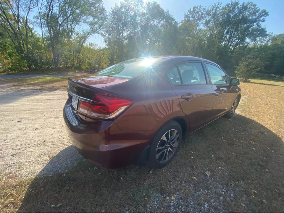 2013 Honda Civic 9th Gen - Image 5 of 11