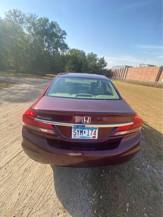 2013 Honda Civic 9th Gen - Image 4 of 11