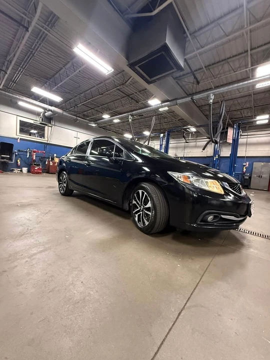 2013 Honda Civic 9th Gen - Image 3 of 7