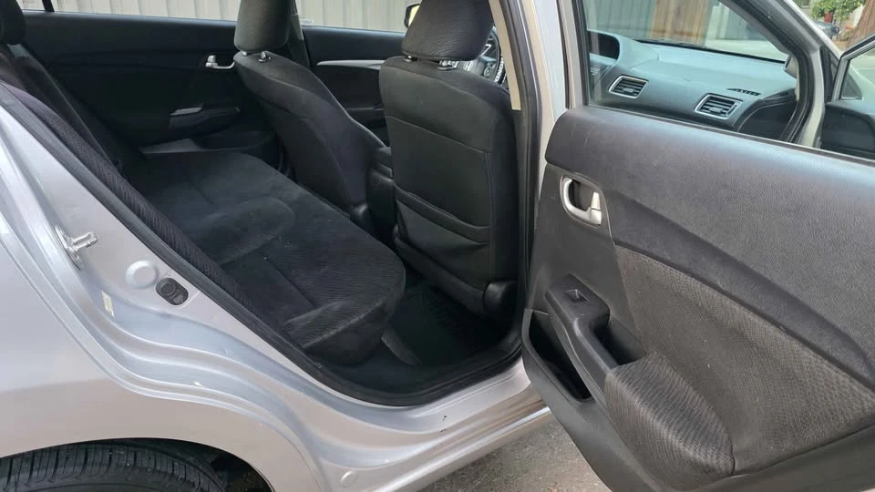 2013 Honda Civic 9th Gen - Image 11 of 12
