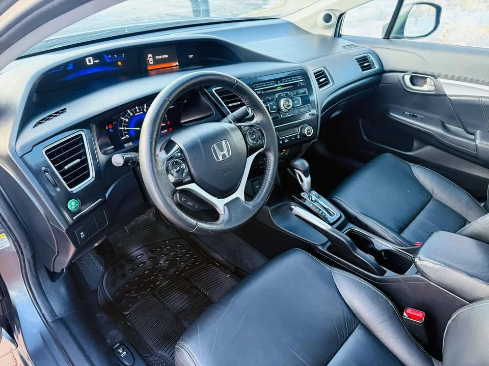 2013 Honda Civic 9th Gen - Image 6 of 15