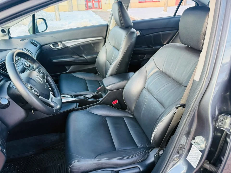 2013 Honda Civic 9th Gen - Image 5 of 15