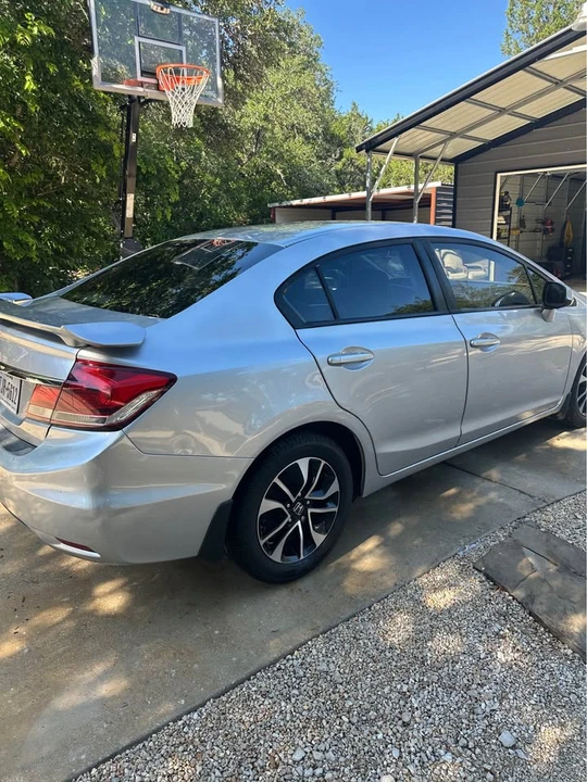2013 Honda Civic 9th Gen - Image 6 of 17