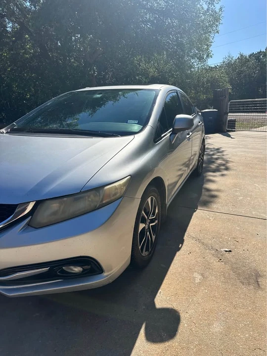 2013 Honda Civic 9th Gen - Image 4 of 17