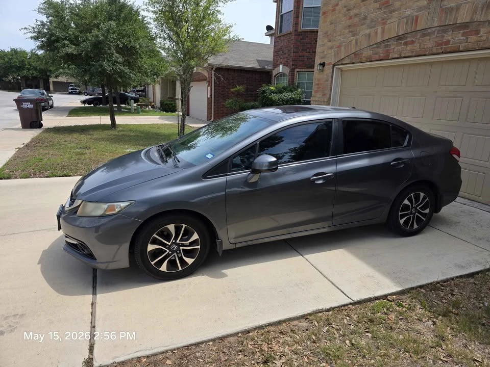 2013 Honda Civic 9th Gen - Image 6 of 13