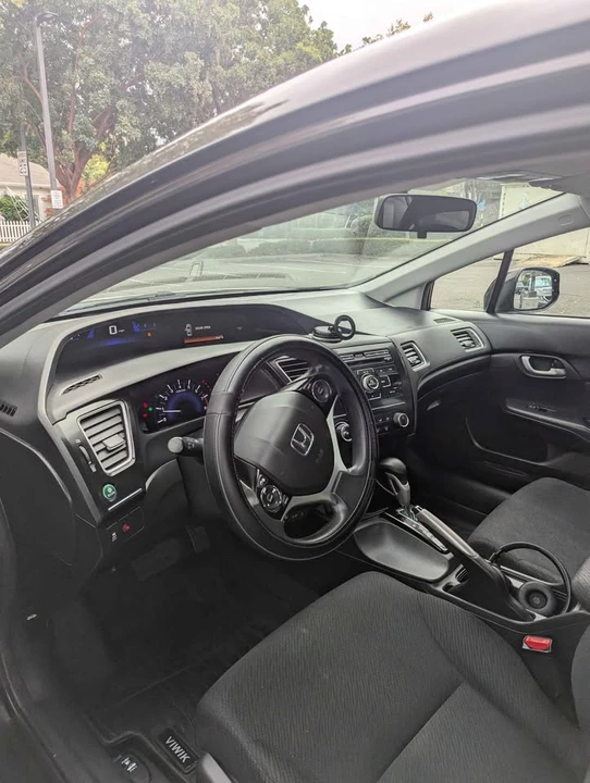 2013 Honda Civic 9th Gen - Image 6 of 9