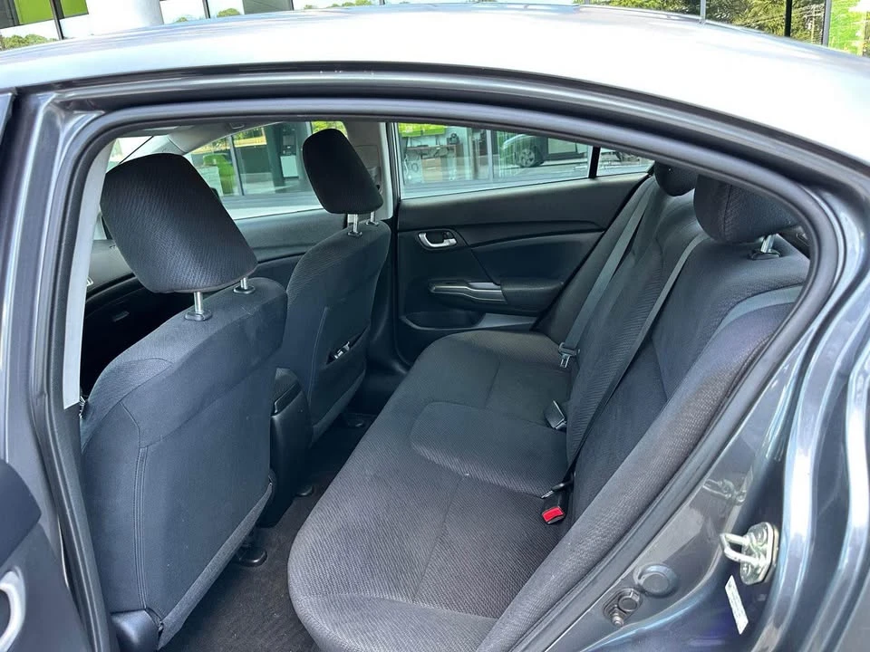 2013 Honda Civic 9th Gen - Image 5 of 10