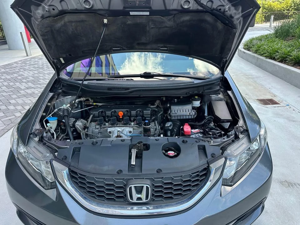 2013 Honda Civic 9th Gen - Image 7 of 10