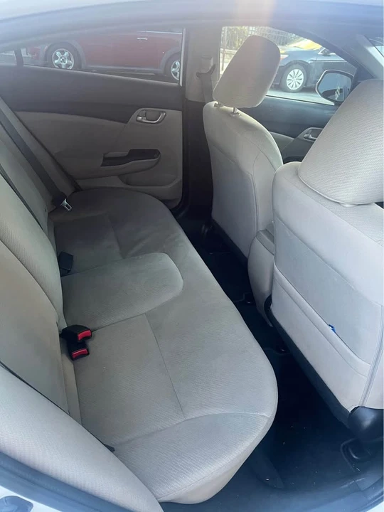 2013 Honda Civic 9th Gen - Image 4 of 9