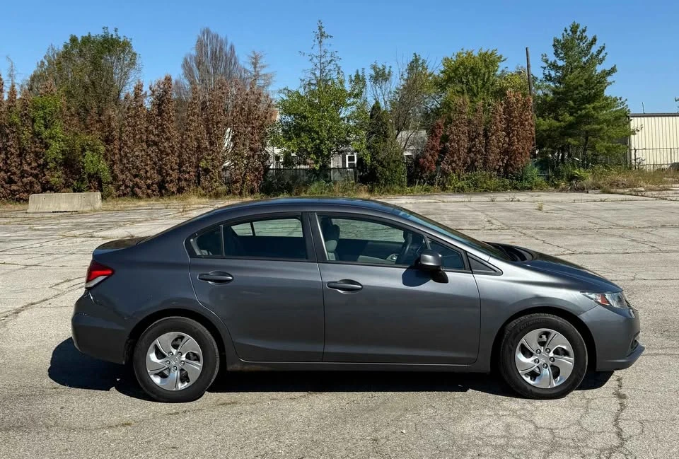 2013 Honda Civic 9th Gen - Image 4 of 20