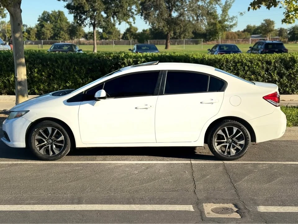 2013 Honda Civic 9th Gen - Image 10 of 12
