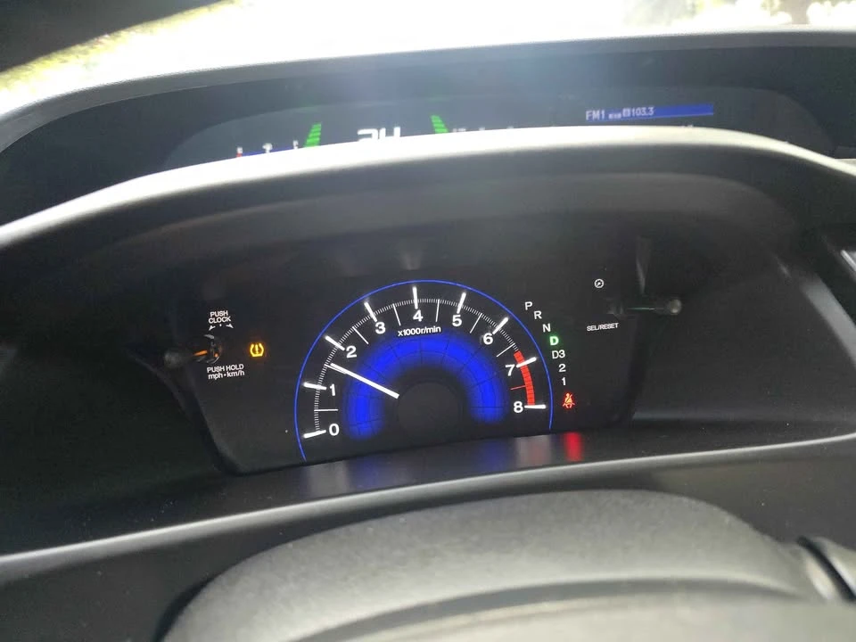 2013 Honda Civic 9th Gen - Image 6 of 9