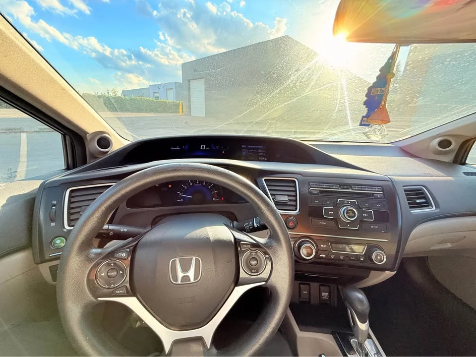 2013 Honda Civic 9th Gen - Image 8 of 10