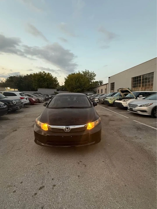 2013 Honda Civic 9th Gen - Image 7 of 10