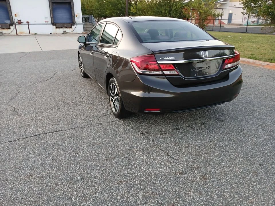 2013 Honda Civic 9th Gen - Image 2 of 14