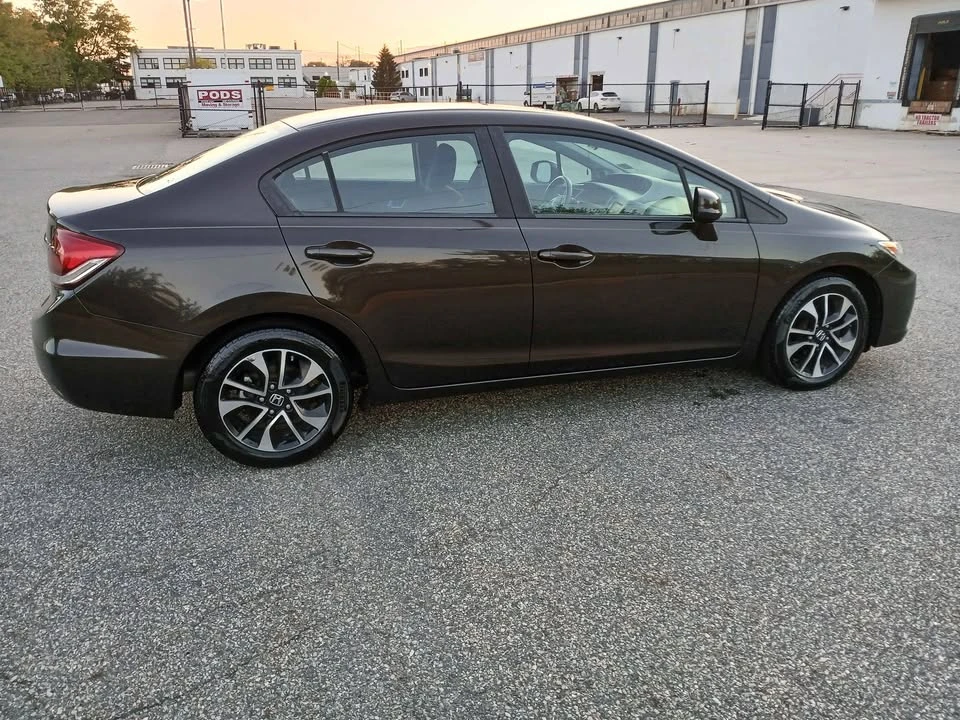2013 Honda Civic 9th Gen - Image 5 of 14