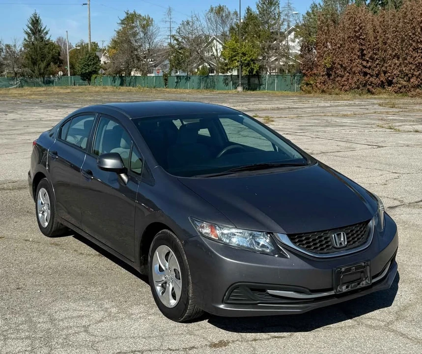 2013 Honda Civic 9th Gen - Image 5 of 20