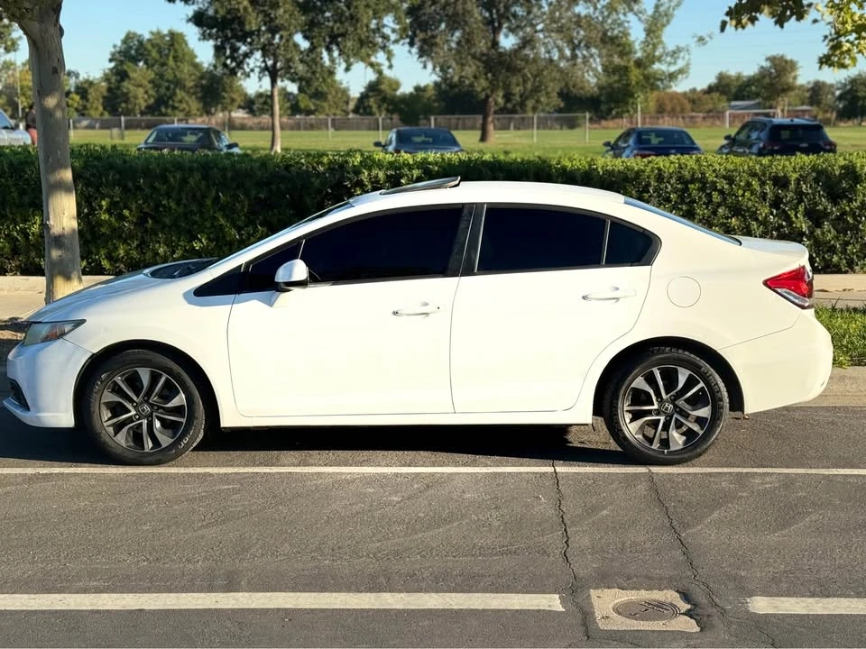 2013 Honda Civic 9th Gen - Image 10 of 12