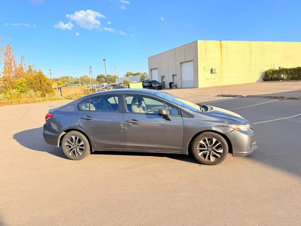2013 Honda Civic 9th Gen - Image 4 of 10