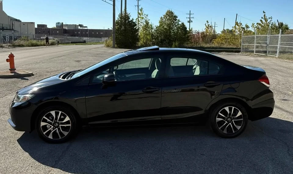 2013 Honda Civic 9th Gen - Image 4 of 19