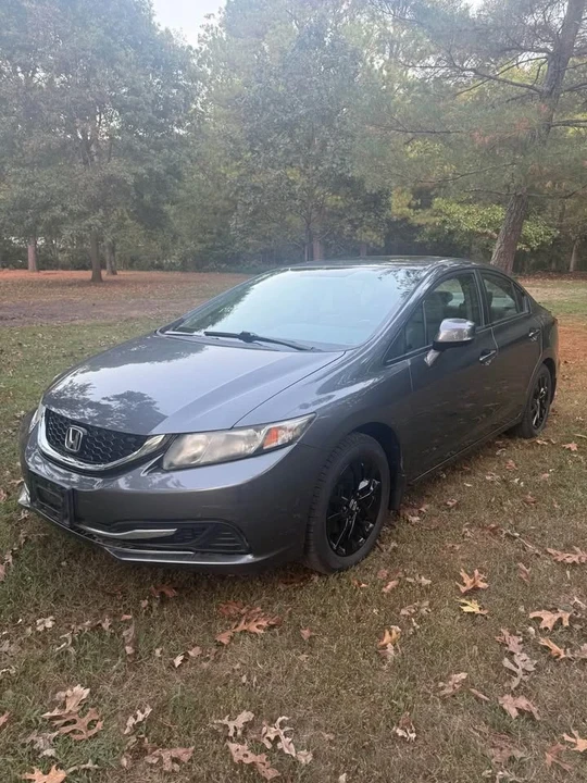 2013 Honda Civic 9th Gen - Image 5 of 12