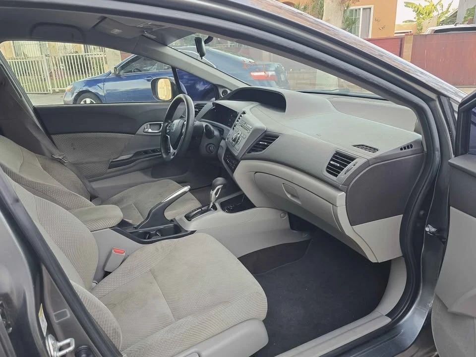 2013 Honda Civic 9th Gen - Image 7 of 15