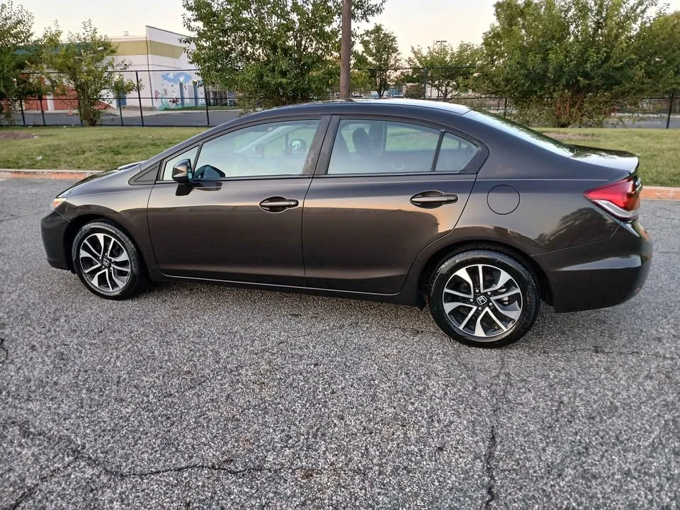 2013 Honda Civic 9th Gen - Image 4 of 14