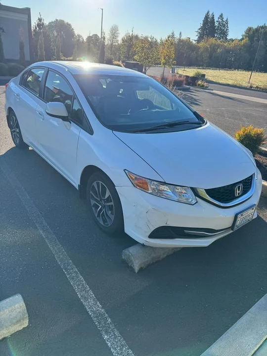 2013 Honda Civic 9th Gen - Image 4 of 5
