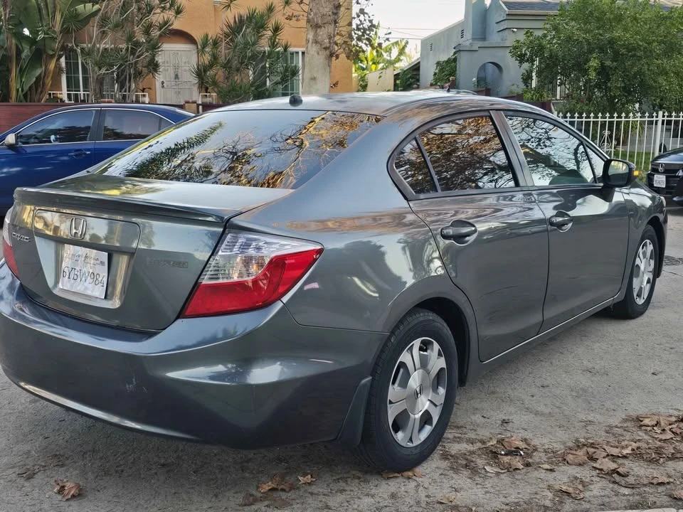 2013 Honda Civic 9th Gen - Image 4 of 15