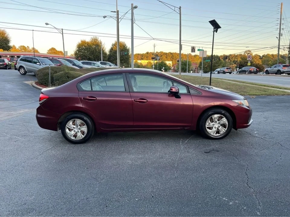 2013 Honda Civic 9th Gen - Image 4 of 19