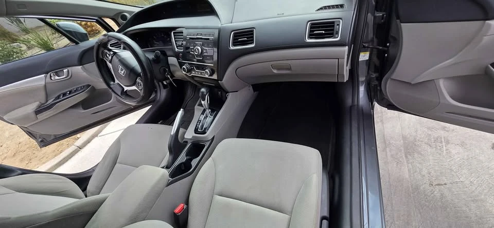 2013 Honda Civic 9th Gen - Image 16 of 18