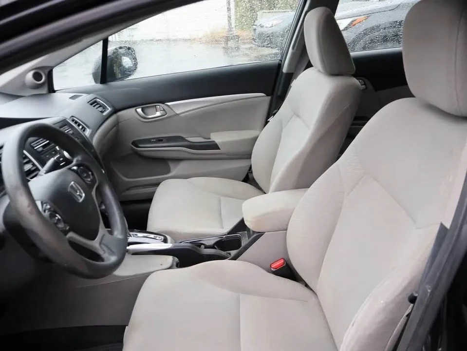 2013 Honda Civic 9th Gen - Image 2 of 3