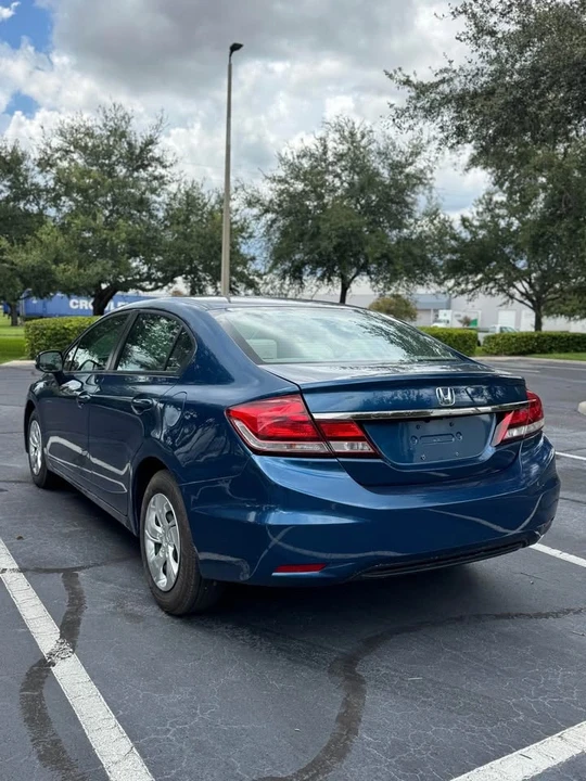 2013 Honda Civic 9th Gen - Image 6 of 8